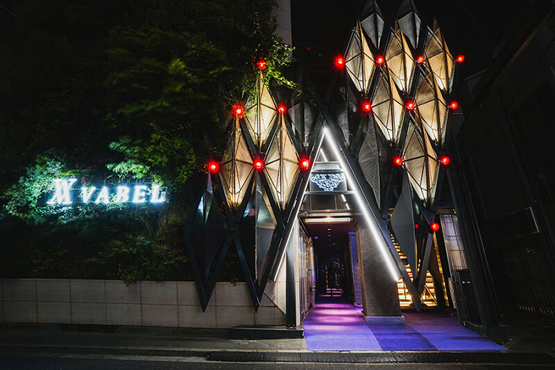 V2 TOKYO